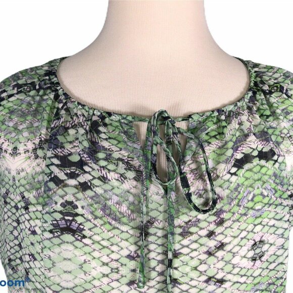 Cabi Womens Green Snake Print Blouse Top Size S - Picture 3 of 11